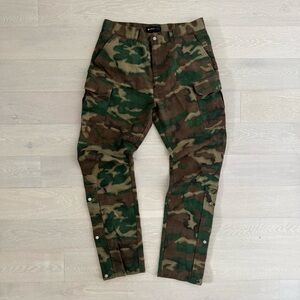Purple Brand Cargo Pants In Classic Camo with Zip and Snaps at Hem - Size 32